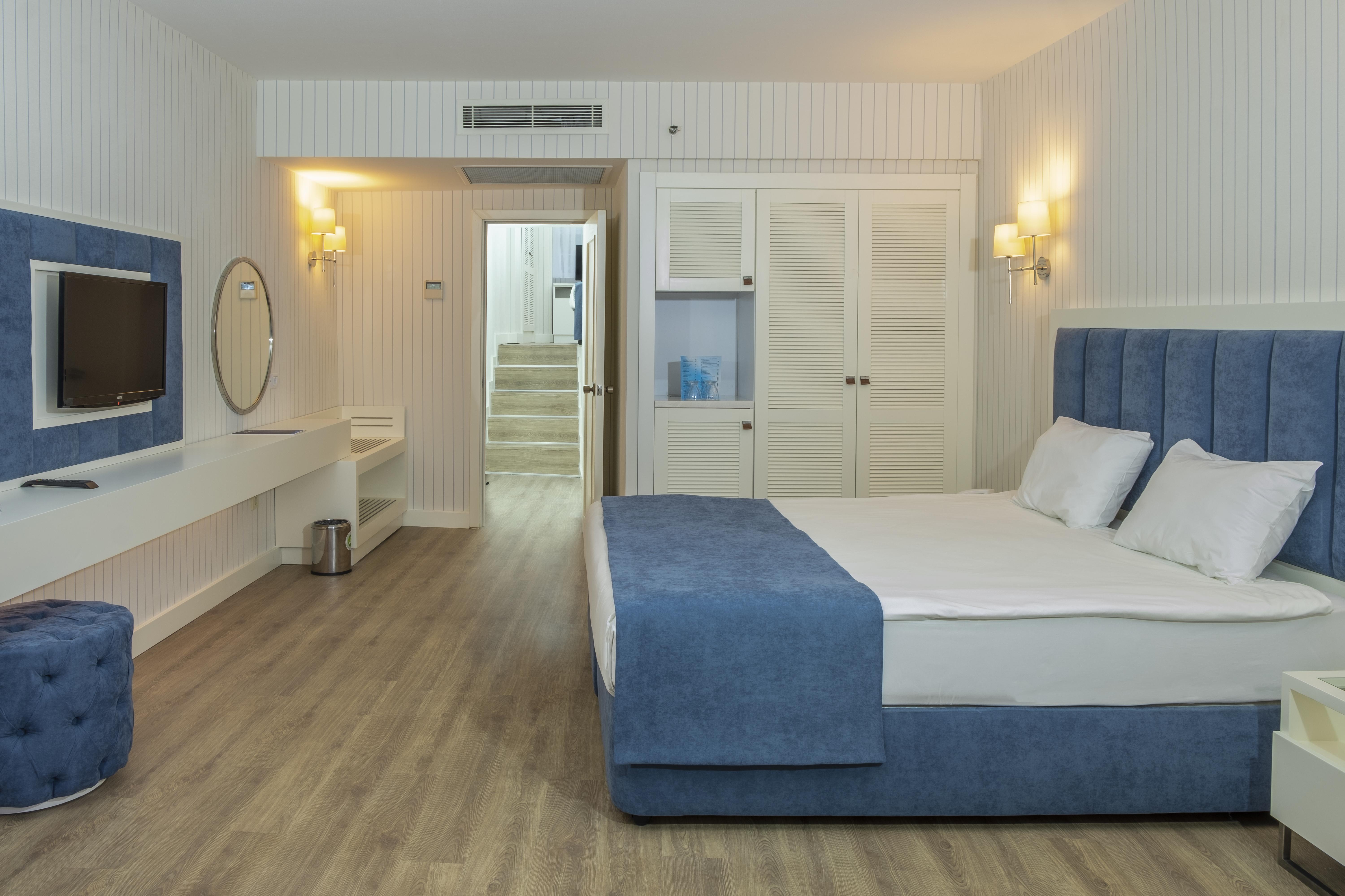 Mirada Del Mar Hotel Гёйнюк Экстерьер фото